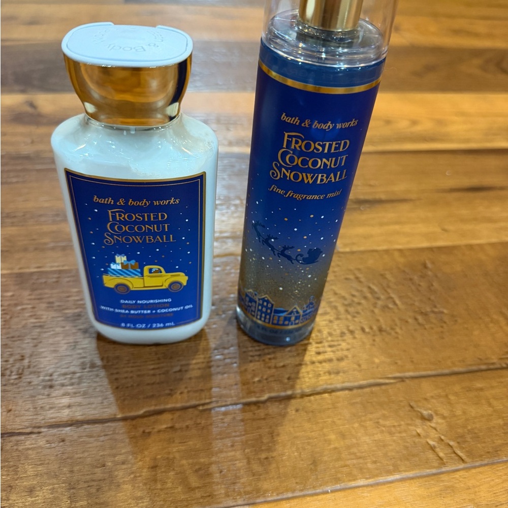 NWT- Bath & Body Works Frosted Coconut Snowball Set